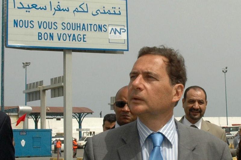 Eric Besson, alors ministre de l'immigration, de l'intégration, de l'identité nationale et du développement solidaire, lors d'une visite à Tanger en 2010.