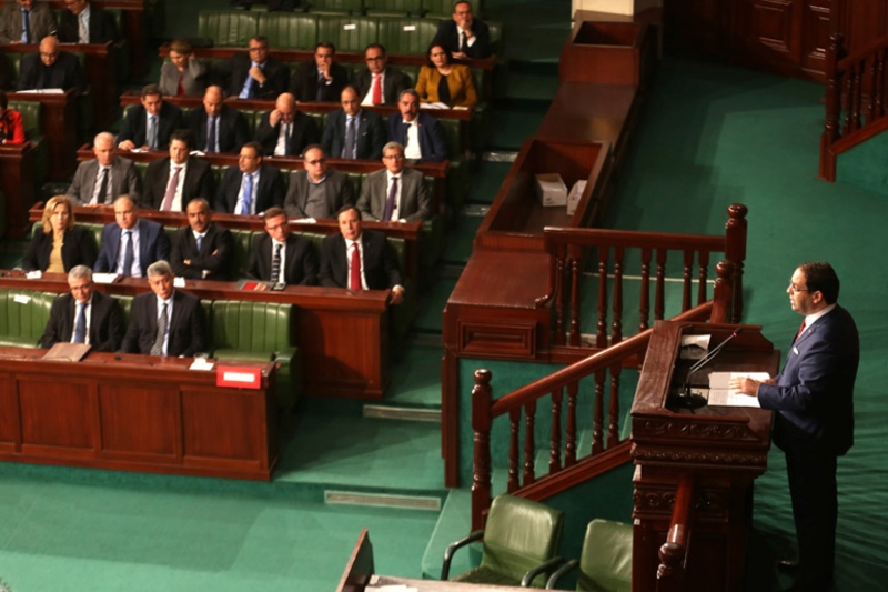 Le premier ministre Youssef Chahed devant l'Assemblée des représentants du peuple à Tunis.