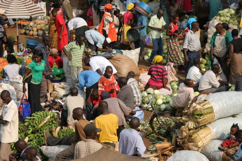 Le marché d'Owino Market à Kampala.
