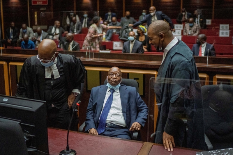 L'ancien président sud-africain Jacob Zuma devant la Haute Cour à Pietermaritzburg, en Afrique du Sud, le 31 janvier 2022.