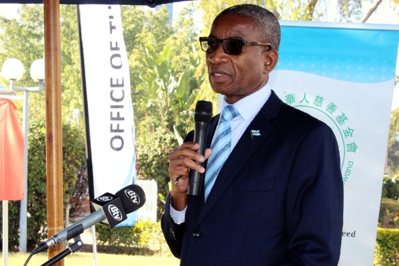L'ancien ministre des infrastructures botswanais Nonofo Molefhi.