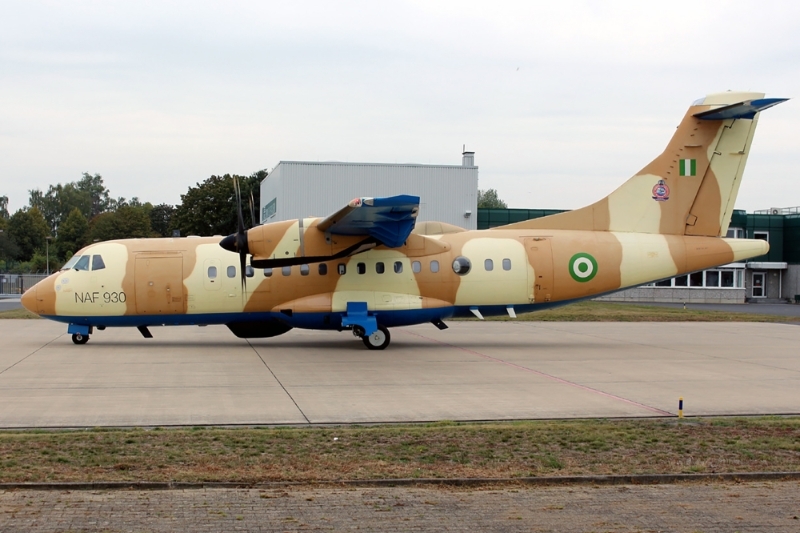 L'avion de reconnaissance ATR 42-500 MP de la NAF immobilisé en Allemagne chez RAS.
