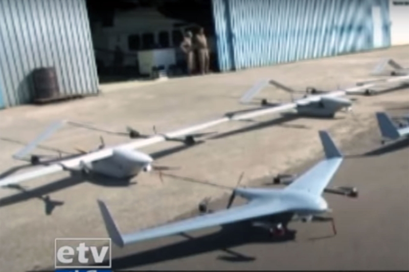 Les drones chinois Zerotech présentés par le chef d'état-major de l'Ethiopian Air Force devant les caméras d'Ethiopian TV.