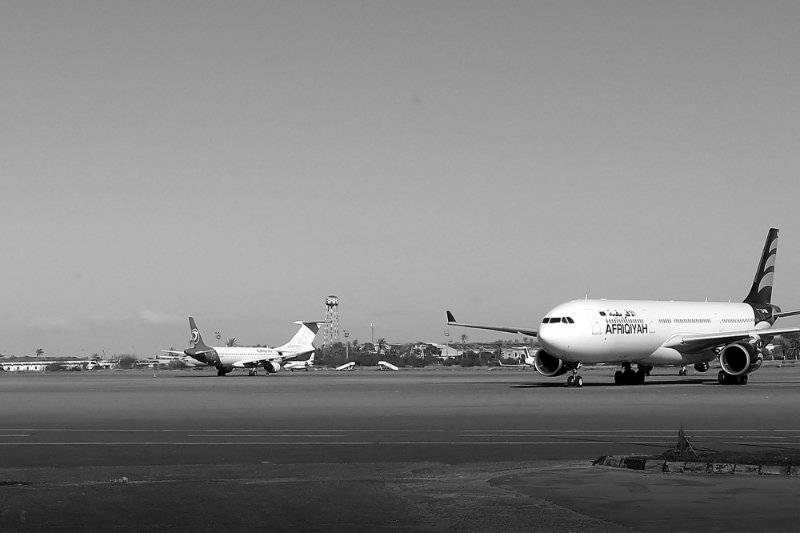 L'aéroport international de Mitiga, à Tripoli, le 8 avril 2019.